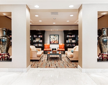 10724 Wilshire Boulevard - Photo Thumbnail 1