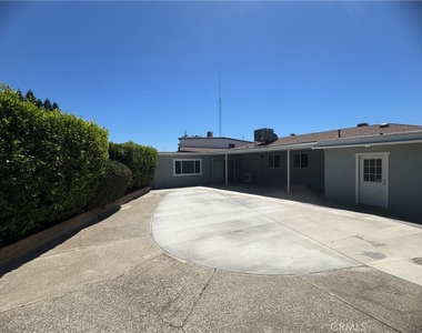 2100 Kennedy Avenue - Photo Thumbnail 33