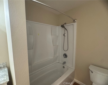 2100 Kennedy Avenue - Photo Thumbnail 24