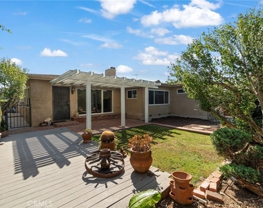 1027 S Malgren - Photo Thumbnail 27