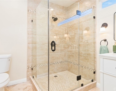 1027 S Malgren - Photo Thumbnail 17