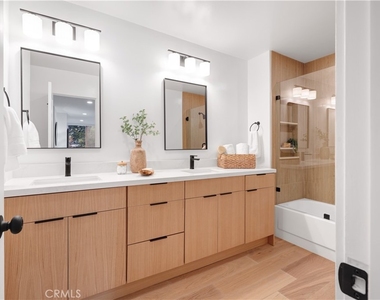 32735 Seagate Drive - Photo Thumbnail 32