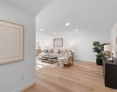 32735 Seagate Drive - Photo Thumbnail 3