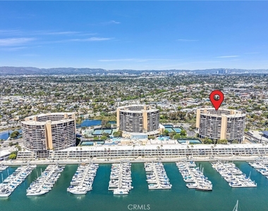 4337 Marina City Dr - Photo Thumbnail 35
