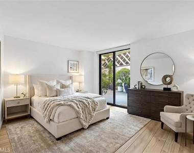 4337 Marina City Dr - Photo Thumbnail 29