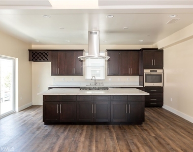 3857 W 139th Street - Photo Thumbnail 7