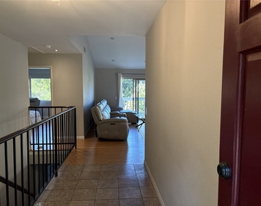 434 Vista Dorado - Photo Thumbnail 22