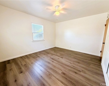 12911 Whitewood Avenue - Photo Thumbnail 18