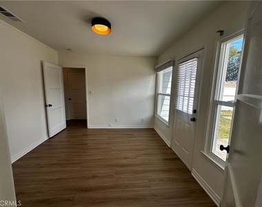 6108 Village Road - Photo Thumbnail 26