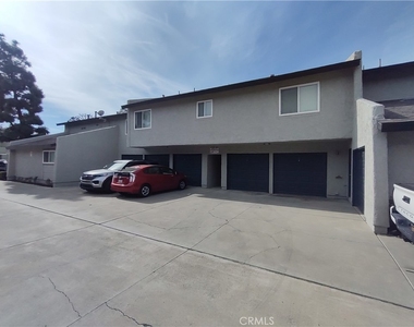 4921 Charlene - Photo Thumbnail 3