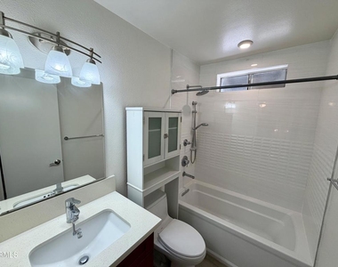 283 S Hudson - Photo Thumbnail 7