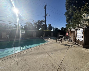 3200 Fairesta Street - Photo Thumbnail 30
