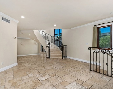 148 W Marquita - Photo Thumbnail 6