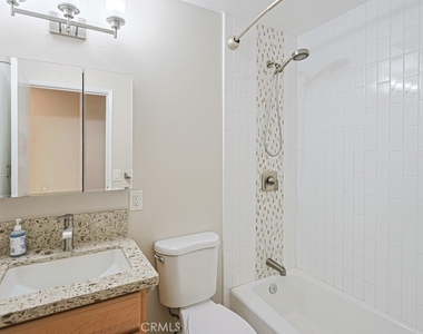 6471 Brown - Photo Thumbnail 19