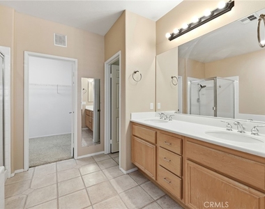 12 Atwater - Photo Thumbnail 12