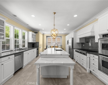 52 Winding Way - Photo Thumbnail 13