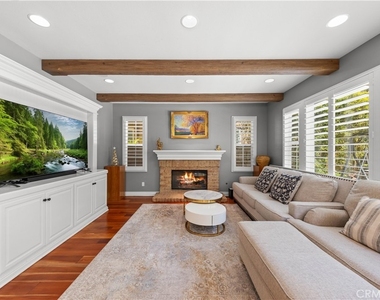 52 Winding Way - Photo Thumbnail 6