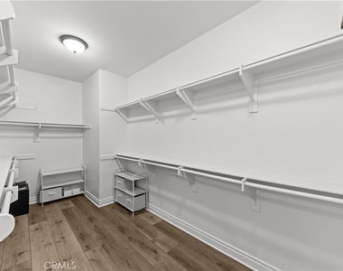 52 Winding Way - Photo Thumbnail 23
