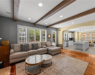 52 Winding Way - Photo Thumbnail 7