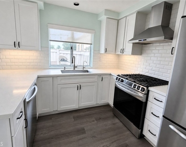 13490 S Gamble Court - Photo Thumbnail 17