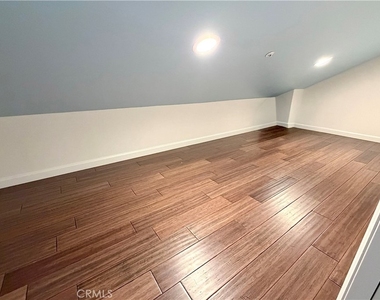 13490 S Gamble Court - Photo Thumbnail 11