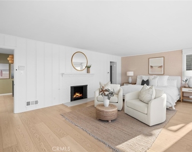1411 E Bay Avenue - Photo Thumbnail 14
