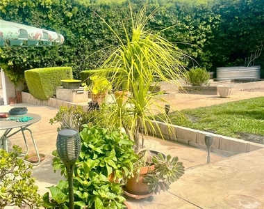 348 22nd Street - Photo Thumbnail 28