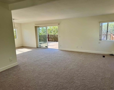 2511 El Amigo Rd - Photo Thumbnail 18