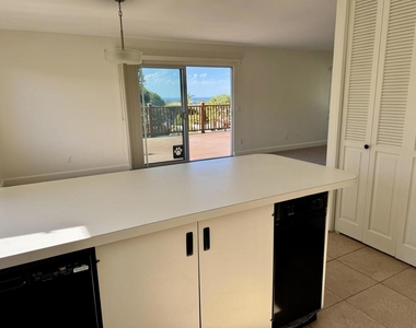 2511 El Amigo Rd - Photo Thumbnail 6