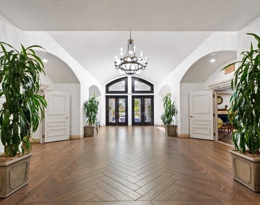 4712 Galicia Way - Photo Thumbnail 21