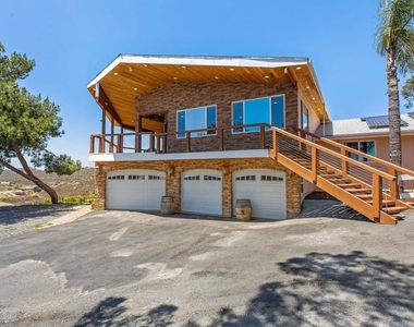 18759 Rangeland Road - Photo Thumbnail 5