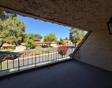 285 Casitas Bulevar - Photo Thumbnail 42