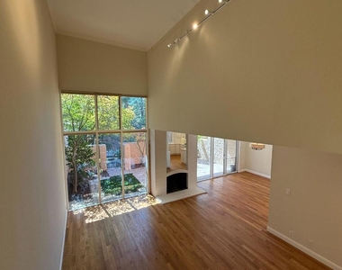 285 Casitas Bulevar - Photo Thumbnail 34