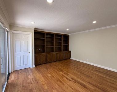 285 Casitas Bulevar - Photo Thumbnail 35
