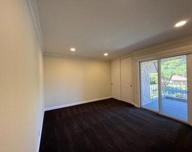 285 Casitas Bulevar - Photo Thumbnail 41