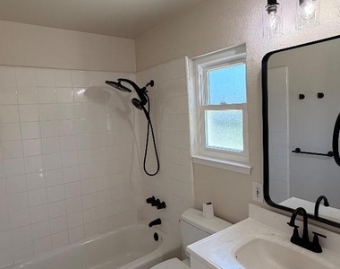 3181 Calzar Drive - Photo Thumbnail 13