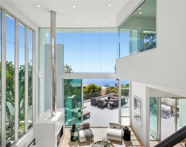 468 Ashton - Photo Thumbnail 1