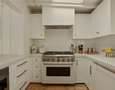 740 Browncroft Drive - Photo Thumbnail 14