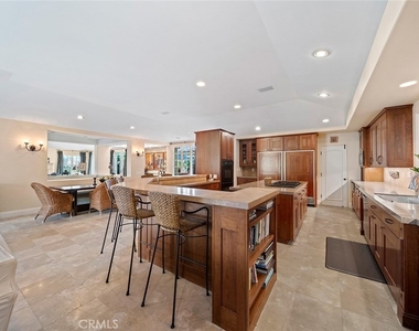 839 Emerald Bay - Photo Thumbnail 3