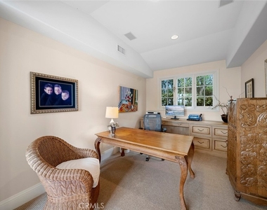 839 Emerald Bay - Photo Thumbnail 23