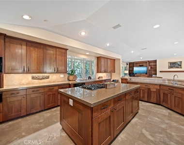 839 Emerald Bay - Photo Thumbnail 27