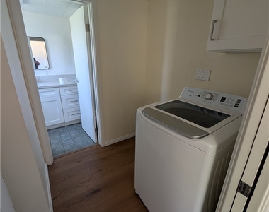 1400 Lynoak Dr - Photo Thumbnail 7
