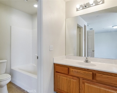 1555 Orange Avenue - Photo Thumbnail 17