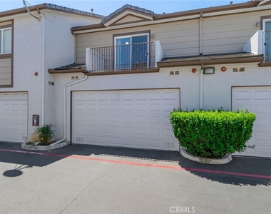 1555 Orange Avenue - Photo Thumbnail 20