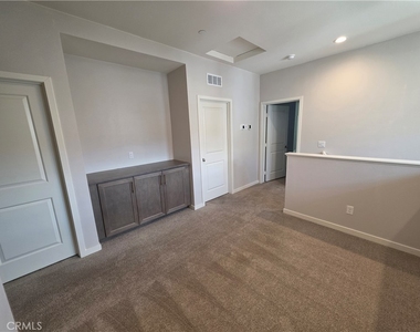 31975 Monet Place - Photo Thumbnail 11