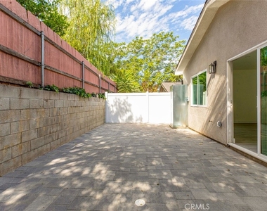 7856 Kyle St - Photo Thumbnail 14