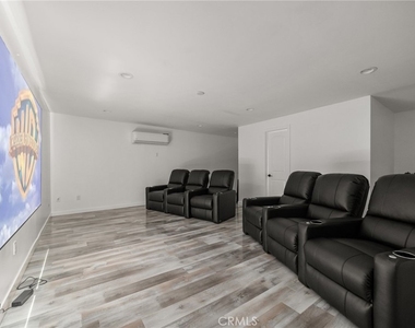 4630 Cedros Avenue - Photo Thumbnail 41