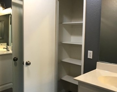 13588 Brynwood - Photo Thumbnail 24