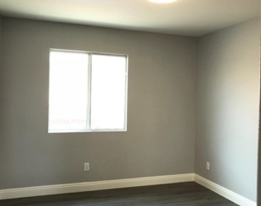 13588 Brynwood - Photo Thumbnail 12