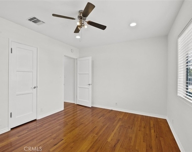 8440 Oakdale Avenue - Photo Thumbnail 27
